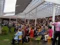 Teatteriyleisöä