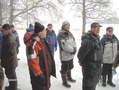 Keskellä Seemi Törrönen, Taisto Honkanen ja Vesa Hynninen. oik. tuntematon kilpailija ja Hannes Heikkinen.